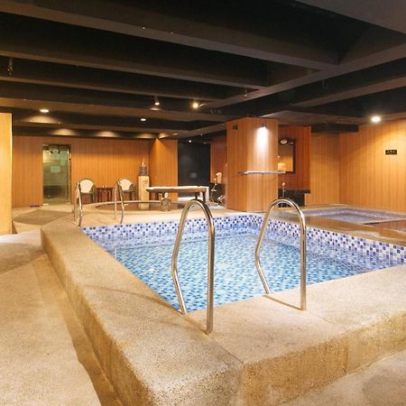Reddoorz Premium At Jjimjbang Hotel Spa Manila Zewnętrze zdjęcie